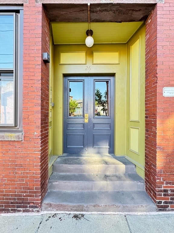Building Photo - 26 Beacon St