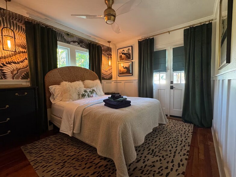 Building Photo - 116 23rd St N