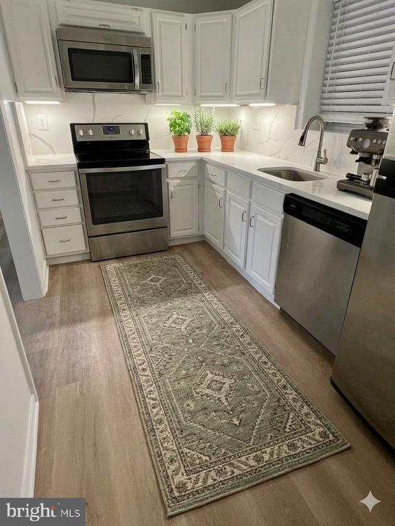 Building Photo - 6728 Offutt Ln