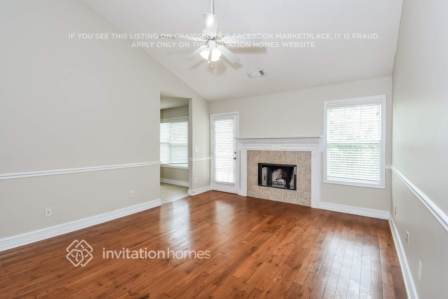 Building Photo - 3329 Silver Ridge Dr