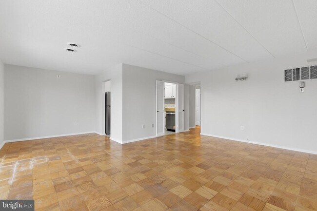 Building Photo - 2614 Fort Farnsworth Rd