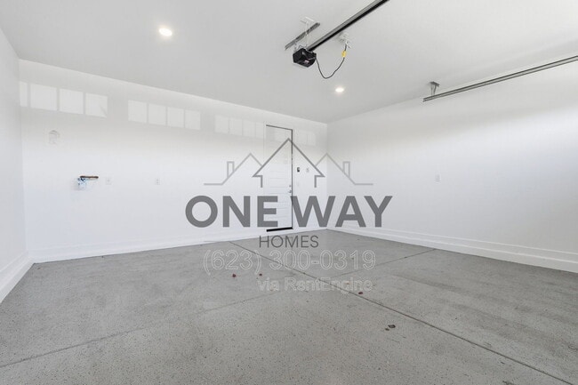 Building Photo - 2962 E Mohave Ln