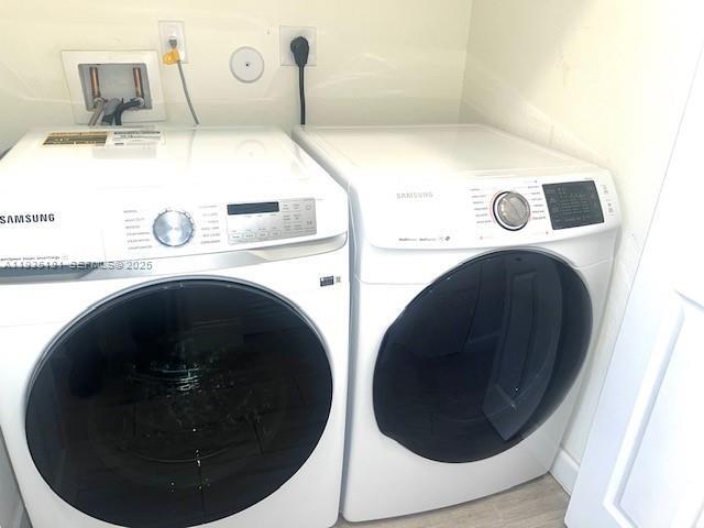 Building Photo - 5505 NW 27th Ct