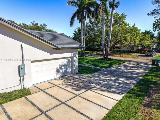 Building Photo - 8765 SW 175th St