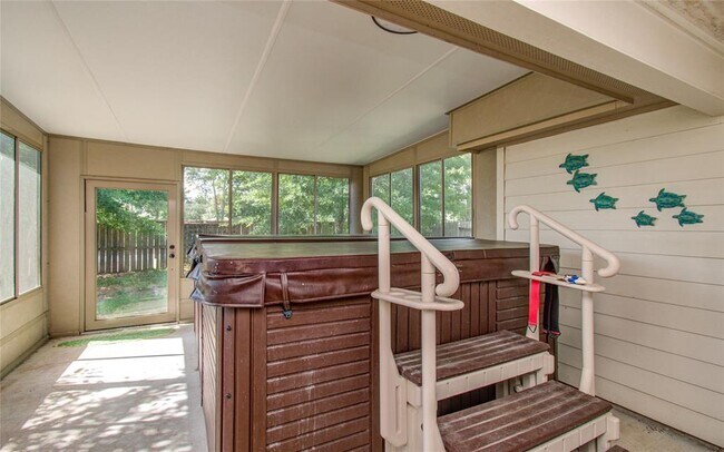 Building Photo - 4910 Comal River Loop