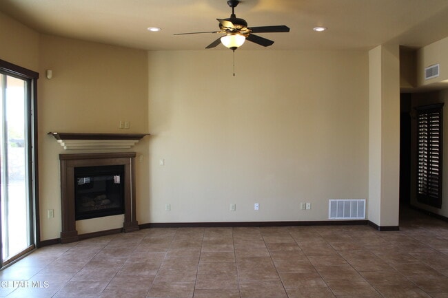 Building Photo - 7316 Brays Landing Drive