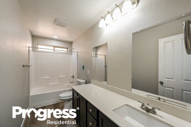 Building Photo - 7256 Coppertip Ave