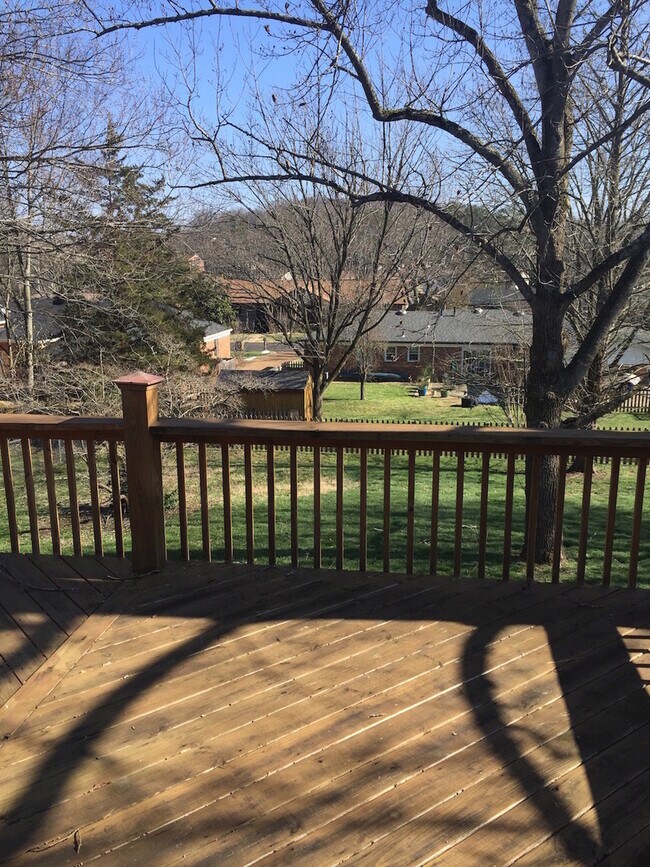 Building Photo - GREAT LOCATION!! Nicely updated home!!