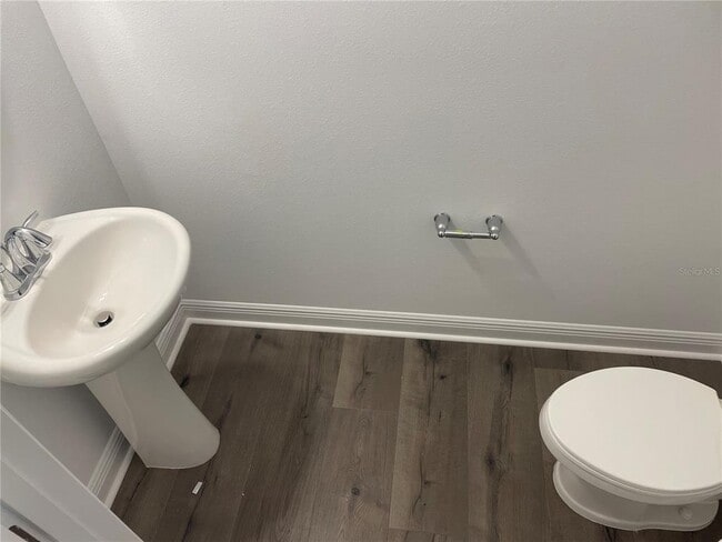 Building Photo - 6919 Nemours Pkwy