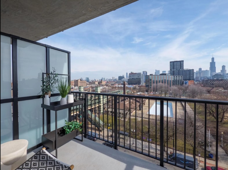 Building Photo - 152 N Ashland Ave