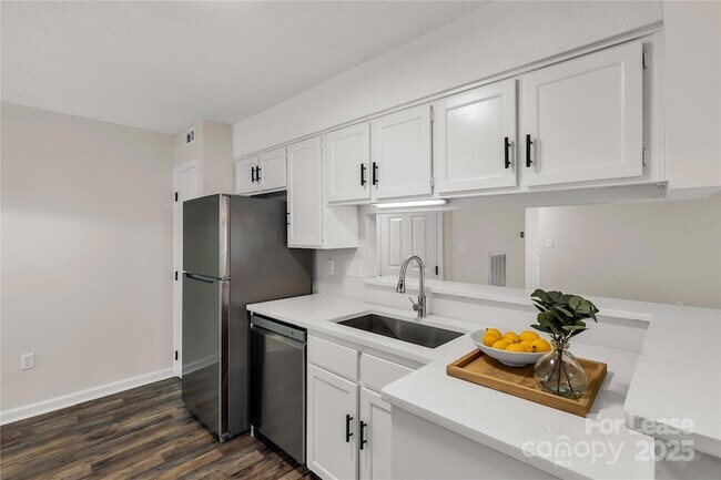 Building Photo - 7205 Winery Ln