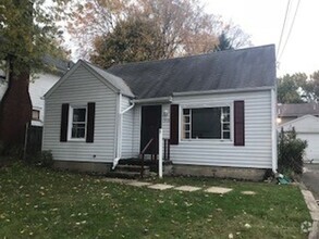 Building Photo - 3BR Plain Township home for rent