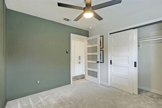 Building Photo - 1602 Thornridge Rd