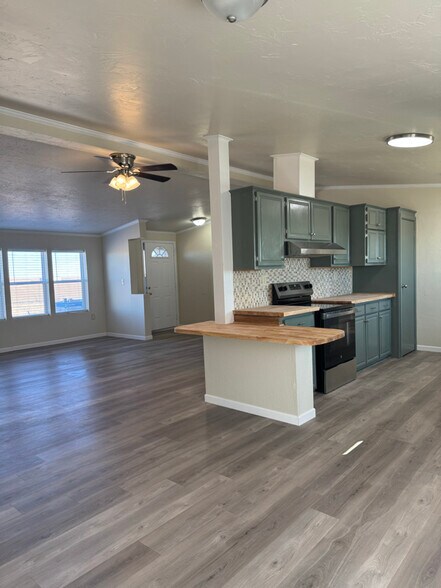 Building Photo - 16350 Laguna Vista Rd