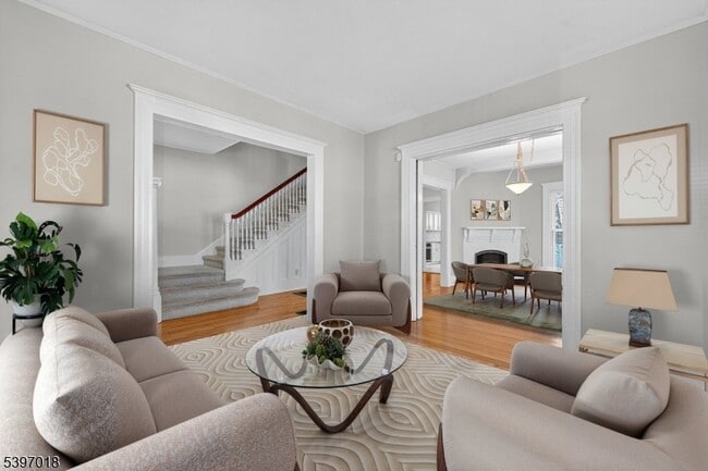 Building Photo - 94 Midland Ave