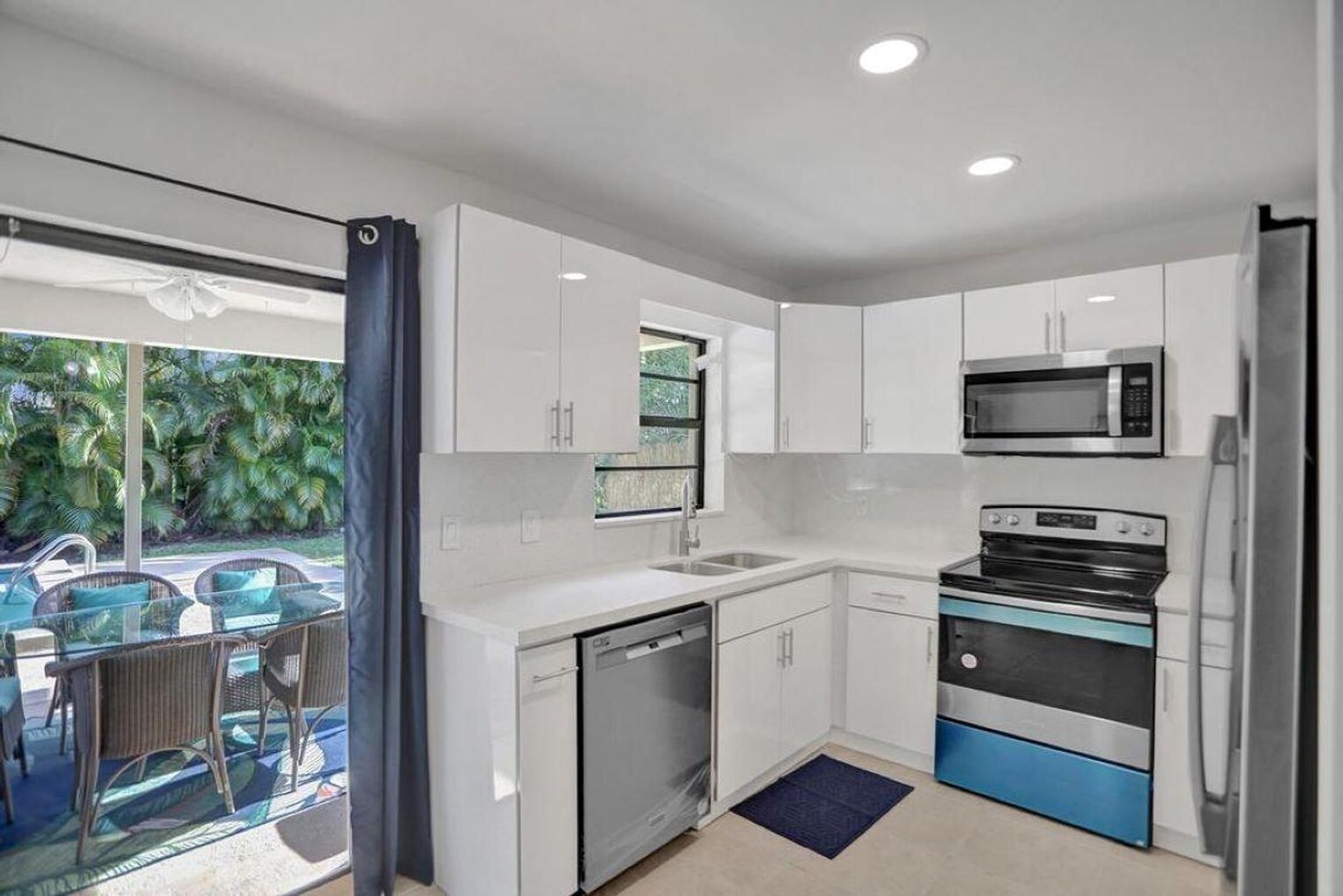 Building Photo - 3530 Chatelaine Blvd