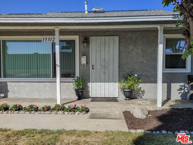 Building Photo - 13312 Markdale Ave