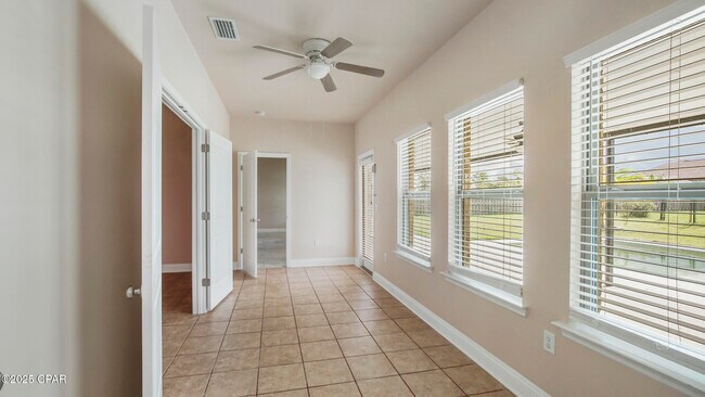 Building Photo - 3809 Whitehead Blvd