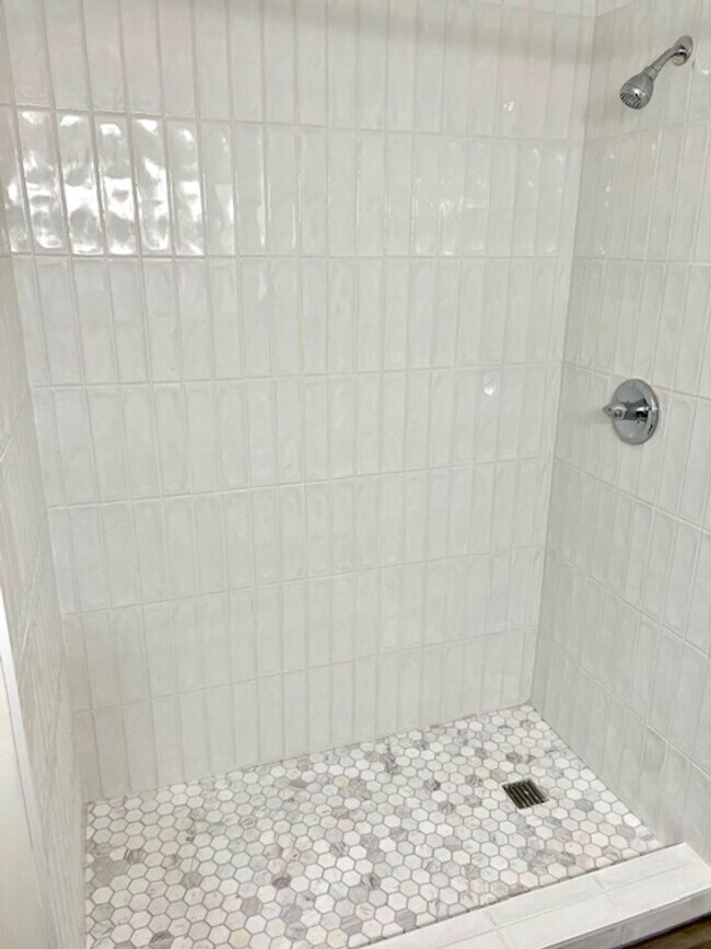 Building Photo - 3/2 brick home in Cottage Park Estates