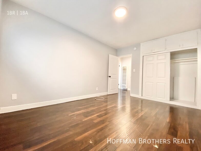 Building Photo - 5716 La Mirada Ave