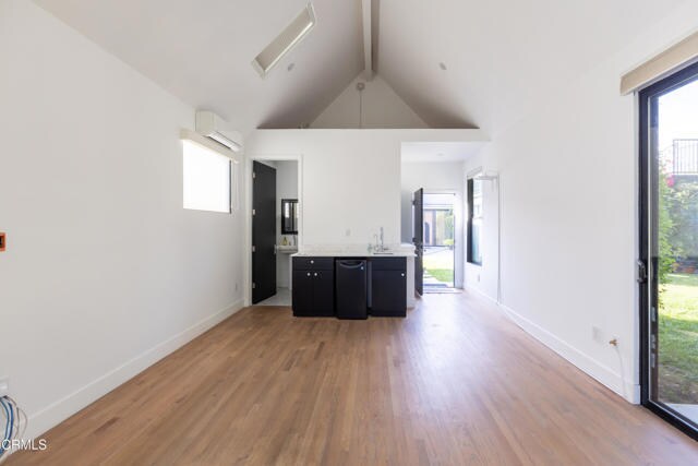 Building Photo - 5150 Loleta Ave