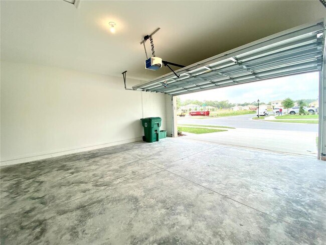 Building Photo - 160 Victoria Oaks Blvd