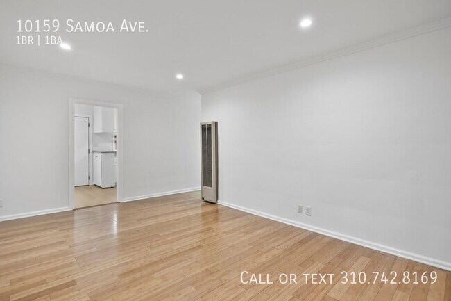 Building Photo - 10159 Samoa Ave