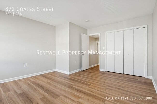 Building Photo - 872 Coates St