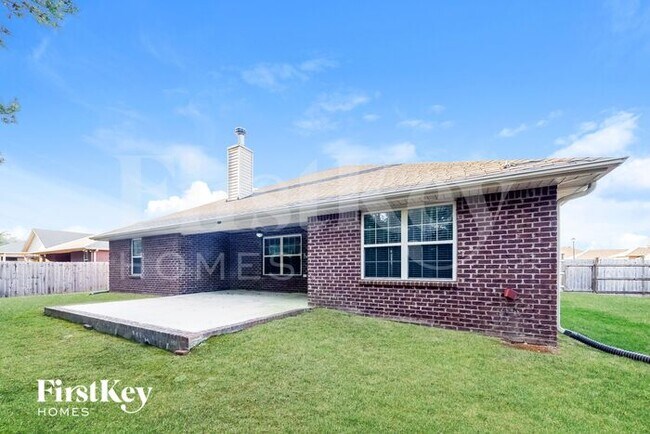 Building Photo - 145 Hillcrest Dr