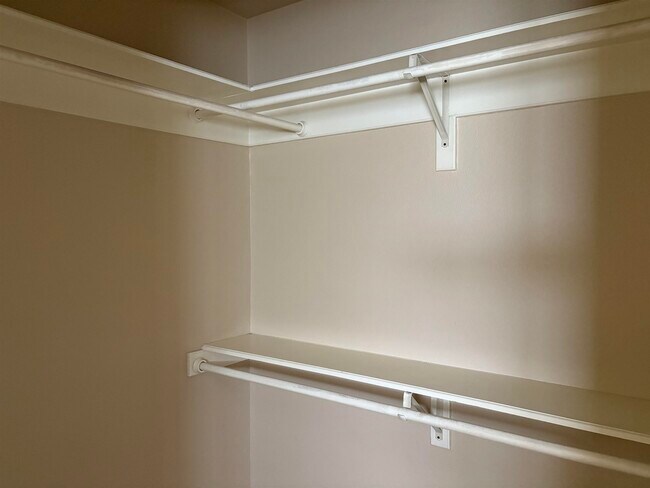 Building Photo - 5410 Marcella Ave