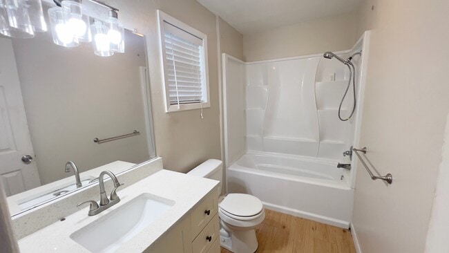 Building Photo - 7441 Evie Ln