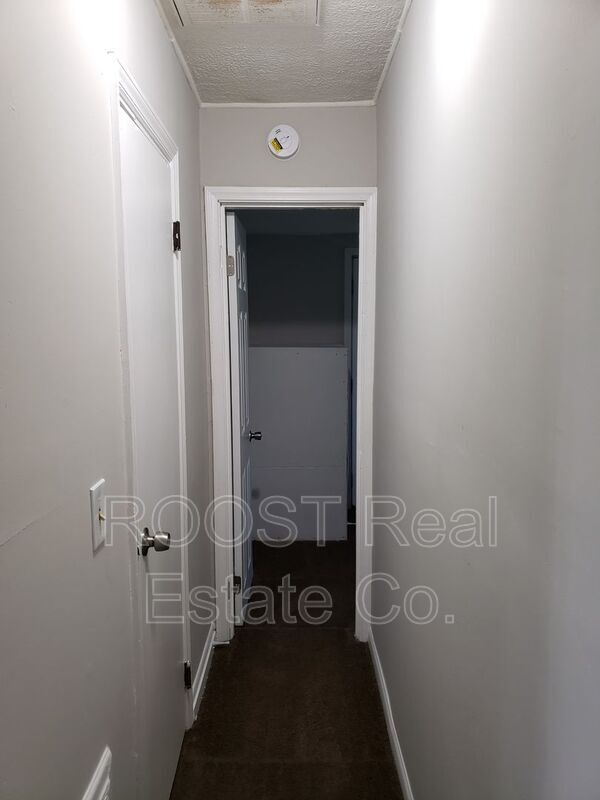 Building Photo - 1195 Faber Ave