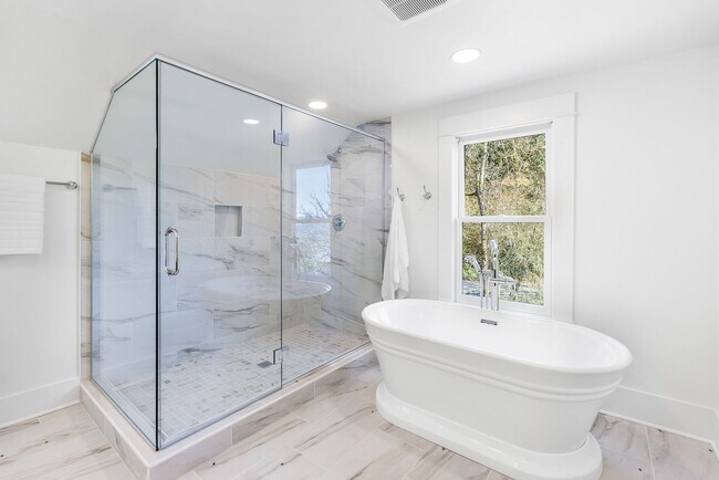Building Photo - Freshly Remodeled Stunner Perched on the H...