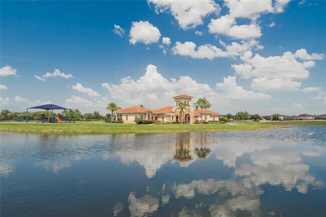 Building Photo - 16441 Treasure Point Dr