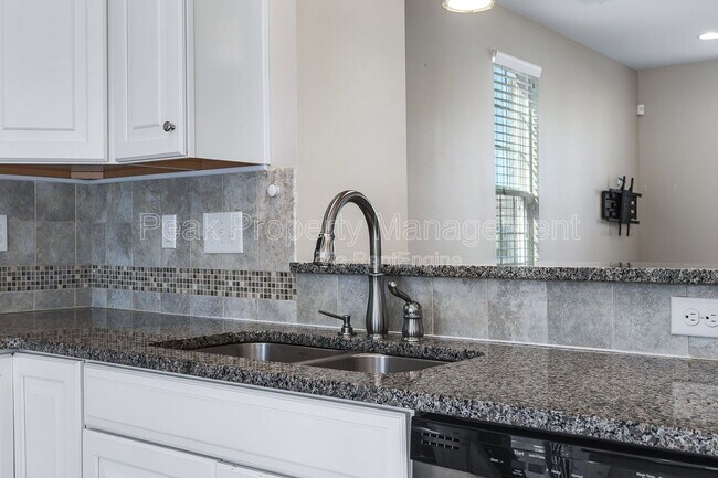 Building Photo - 11323 Sadler Walk Ln