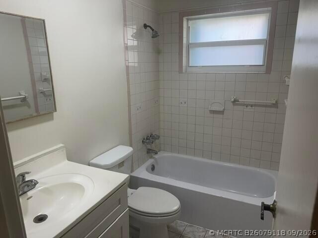Building Photo - 2530 NW 87th Ln