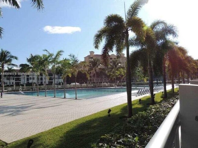 Building Photo - 2950 NE 188th St