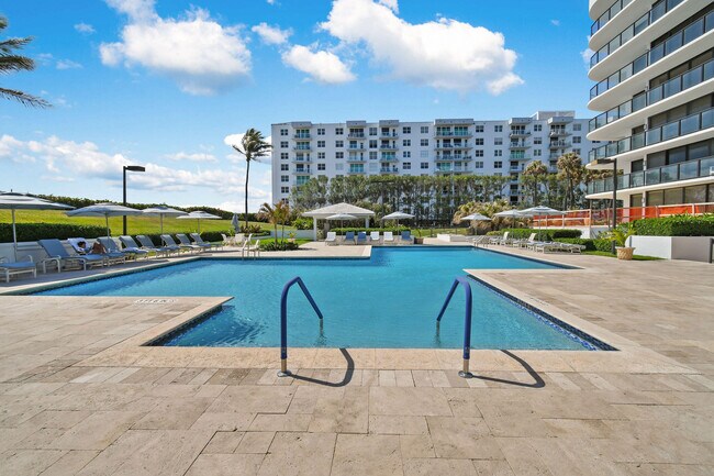 Building Photo - 3440 S Ocean Blvd