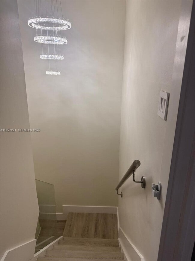 Building Photo - 6864 NW 166th Terrace