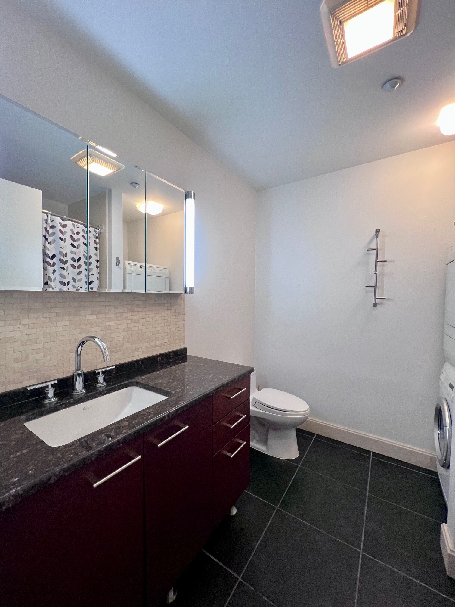 Building Photo - 40 Fay St