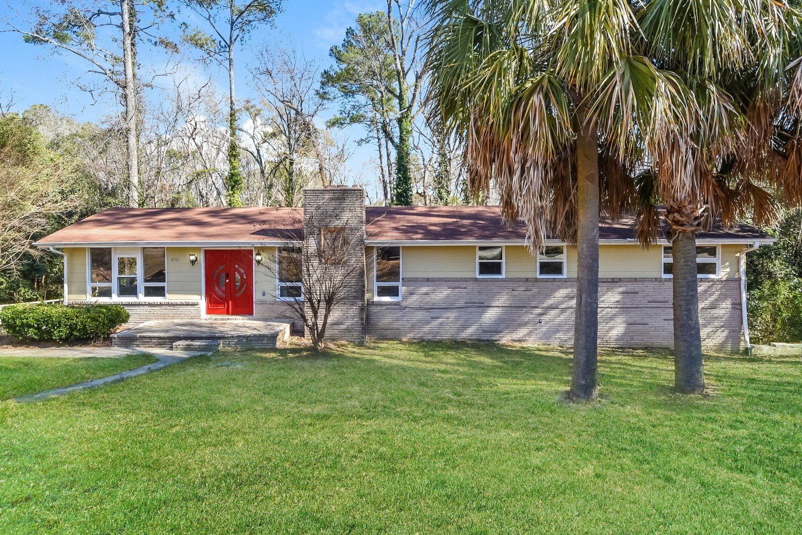 Building Photo - 4016 Williamsburg Dr