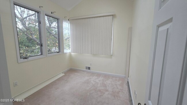 Building Photo - 90 Northrup Dr