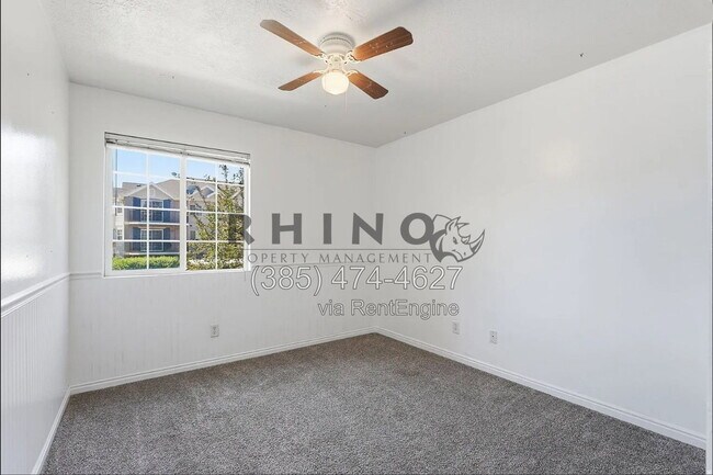 Building Photo - 14026 Sonora Way