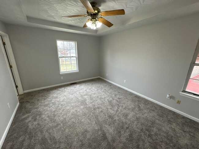 Building Photo - 4402 Dellafay Dr