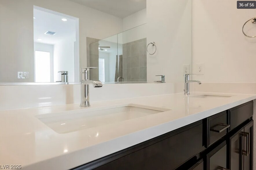 Building Photo - 2451 Altitude St