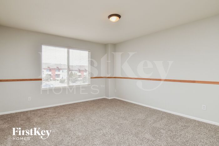 Building Photo - 5660 Rose Ridge Ln