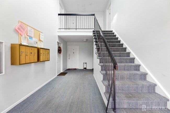 Building Photo - 131 Beverly Hl Ter