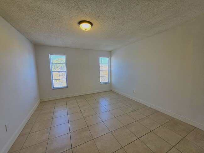 Building Photo - 2800 NW 56th Ave