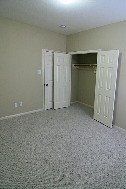 Building Photo - 18611 Dural Dr
