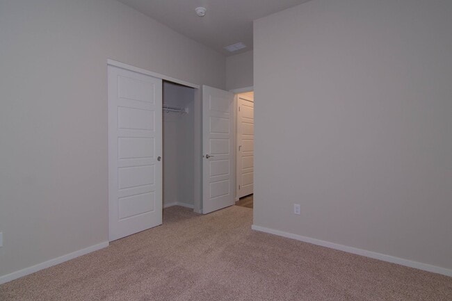 Building Photo - *Coming Soon - July* Newer 4 Bed 2 Bath DR Horton Home in Indian Trail